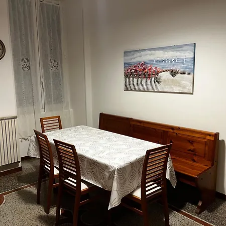 Casa Anne Vicino Al Centro, Al Mare, Stazione * Savona