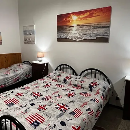 Daire Casa Anne Vicino Al Centro, Al Mare, Stazione *