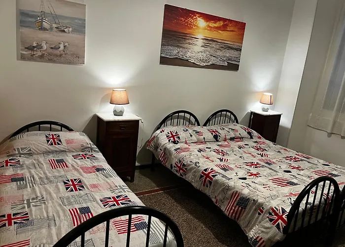 Apartmán Casa Anne Vicino Al Centro, Al Mare, Stazione